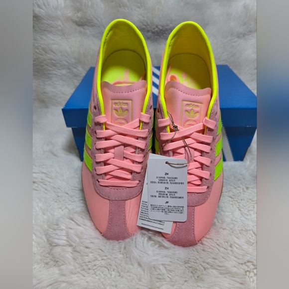 Adidas Tokyo Women's Pink and Green Sneakers - Picture 3 of 9